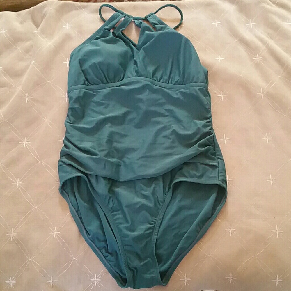 One piece swimsuit